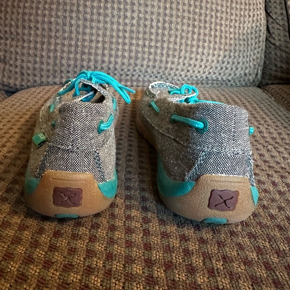 TWISTED X ECO. Mocs. TEAL TRIM. WM SZ 10 - Picture 5 of 9